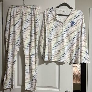 Roller Rabbit pajama set size Large